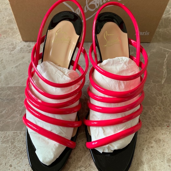 Authentic Christian Louboutin Vildo Rose Matador - Picture 2 of 10